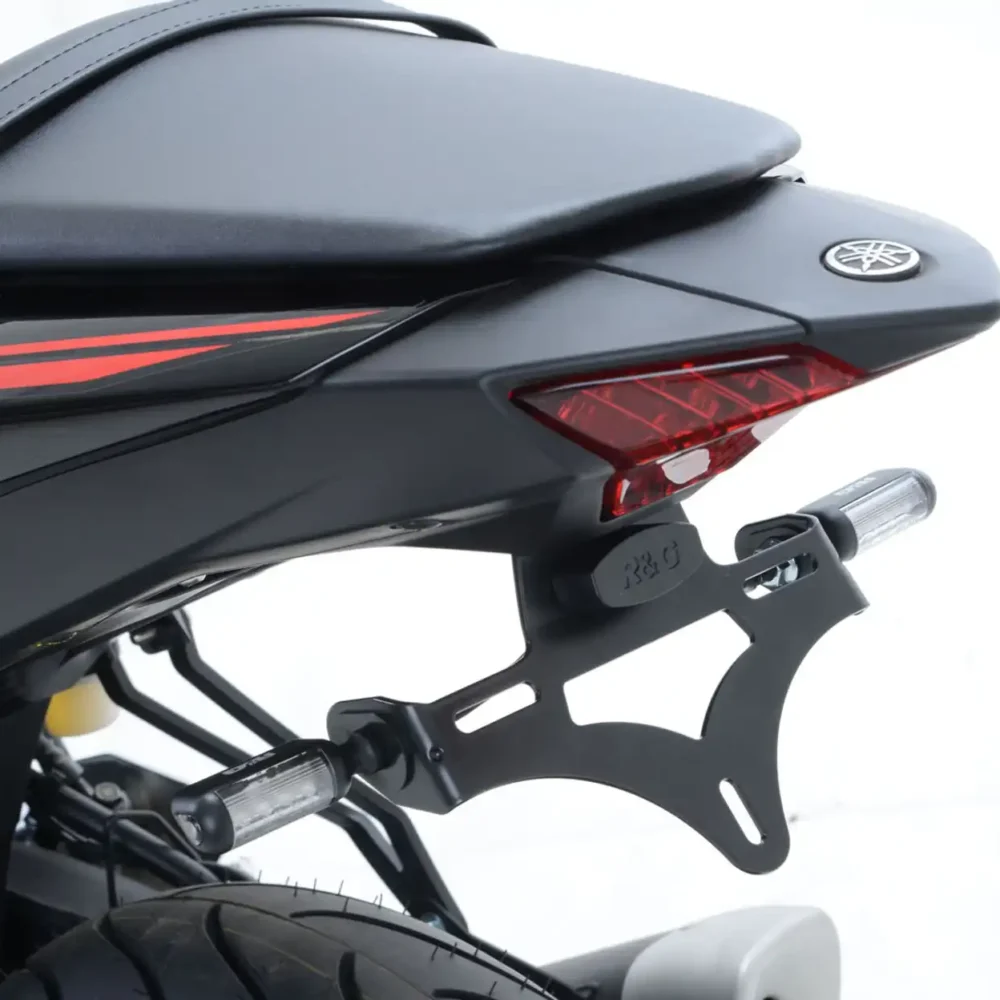 Alternative view of מחרשה R&G עבור דגמי  Yamaha R25 '14-, MT-25 '15-, MT-03 '16 -and R3 '15